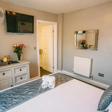 Oyo Minerva Guesthouse Newquay  Exterior photo