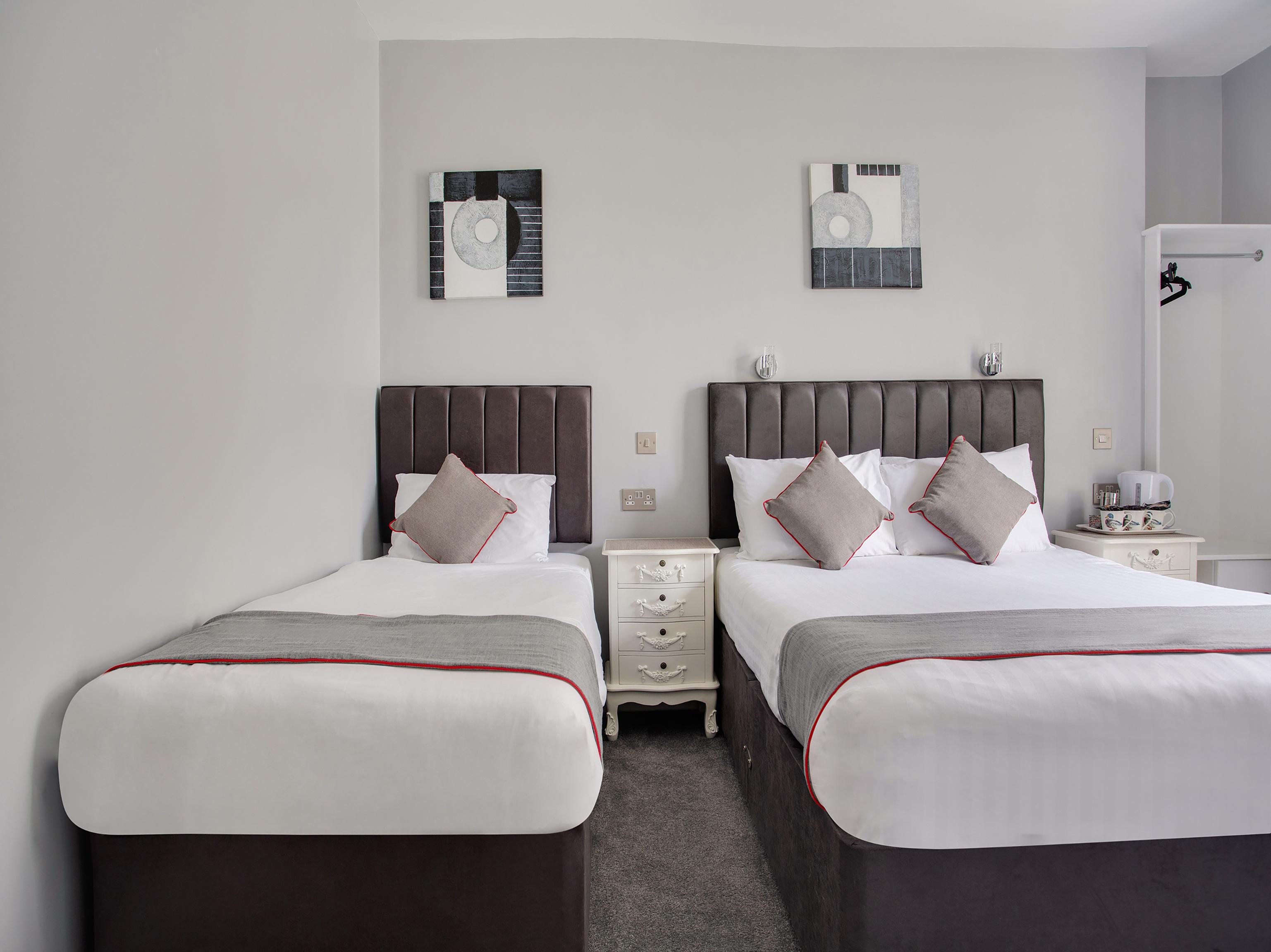 Oyo Minerva Hotel New Quay