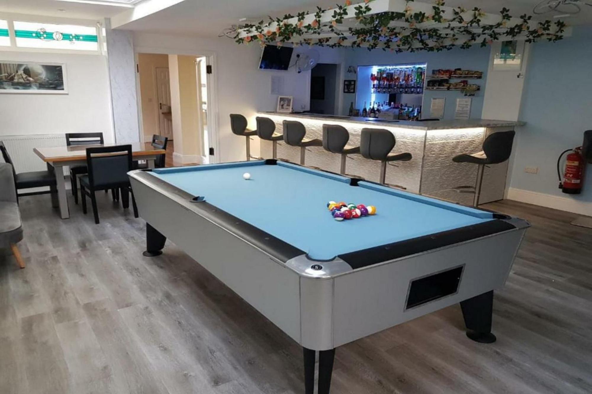 Oyo Minerva 3* Newquay (Cornwall)